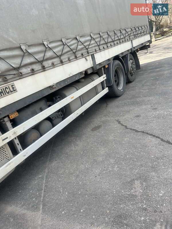 Тентованый Mercedes-Benz Actros 2005 в Одессе