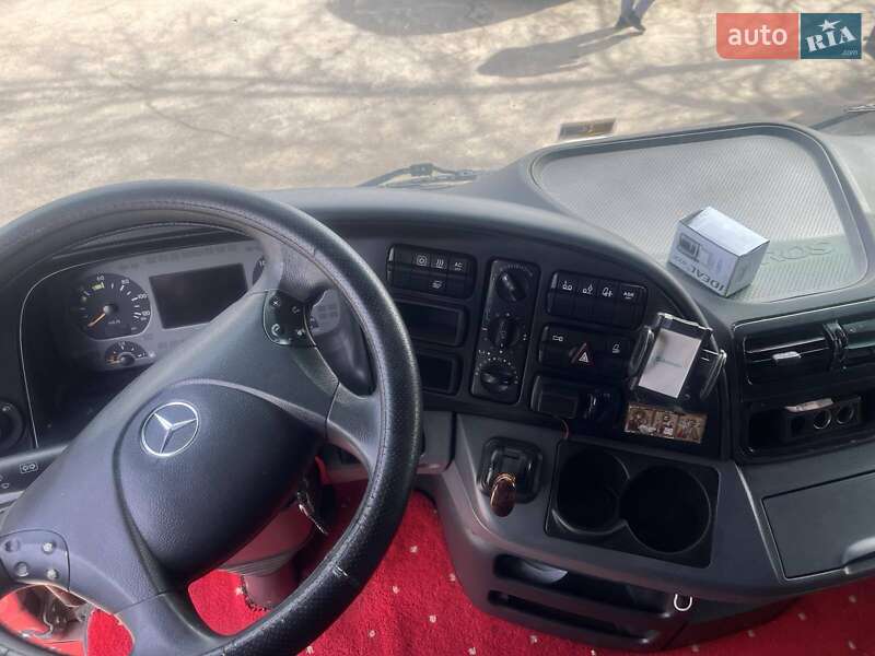 Тентованый Mercedes-Benz Actros 2005 в Одессе