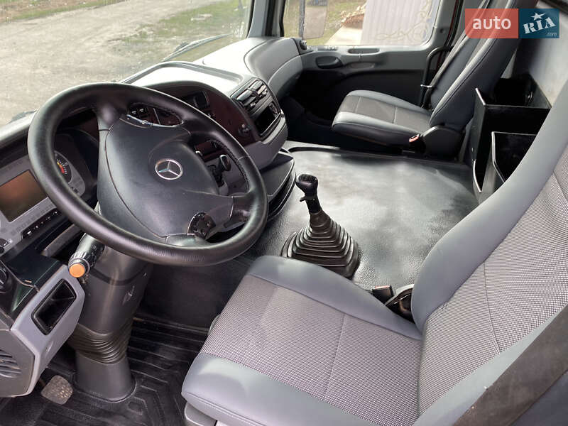 Самосвал Mercedes-Benz Actros 2008 в Умани