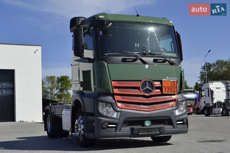 Тягач Mercedes-Benz Actros 2014 в Хусті