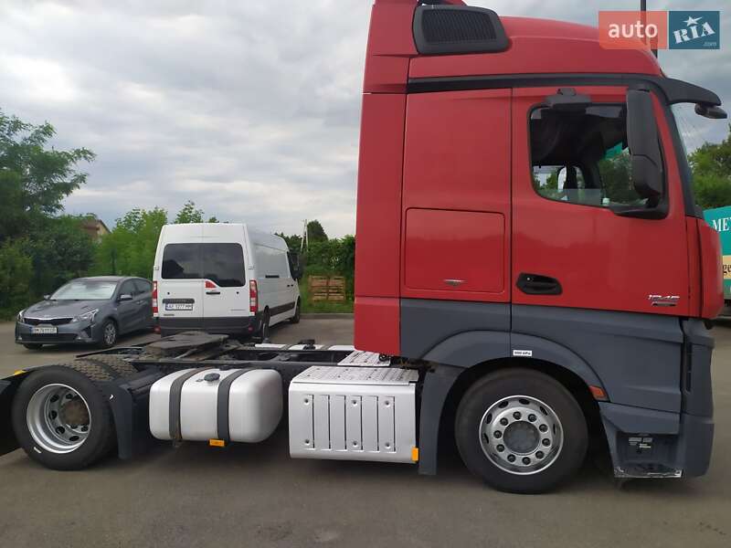 Тягач Mercedes-Benz Actros 2013 в Сумах
