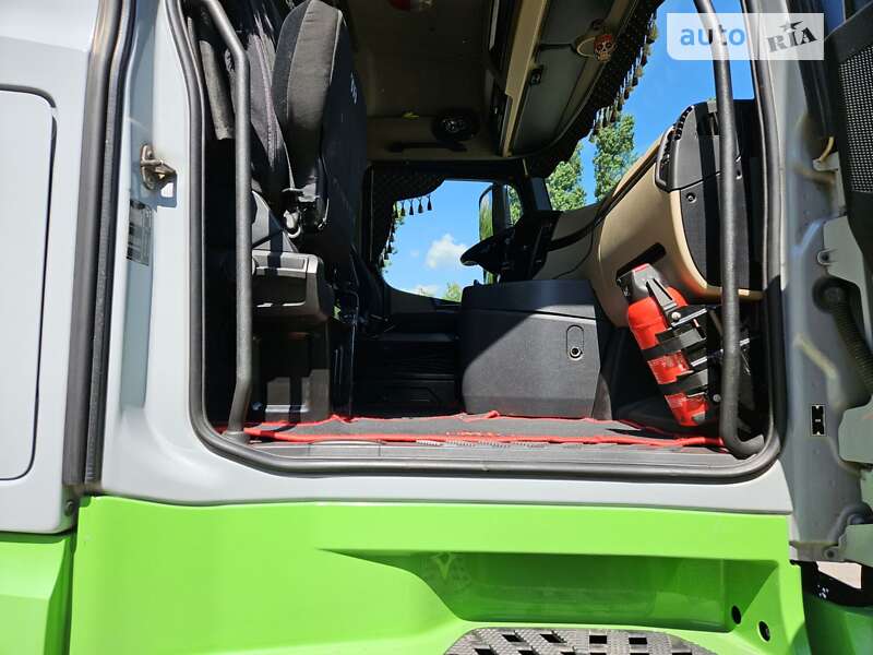 Тягач Mercedes-Benz Actros 2015 в Черкассах