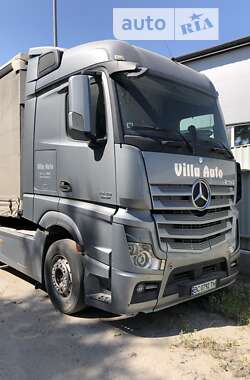 Mercedes-Benz Actros 2011