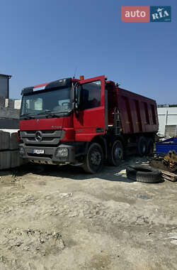 Самосвал Mercedes-Benz Actros 2017 в Львове