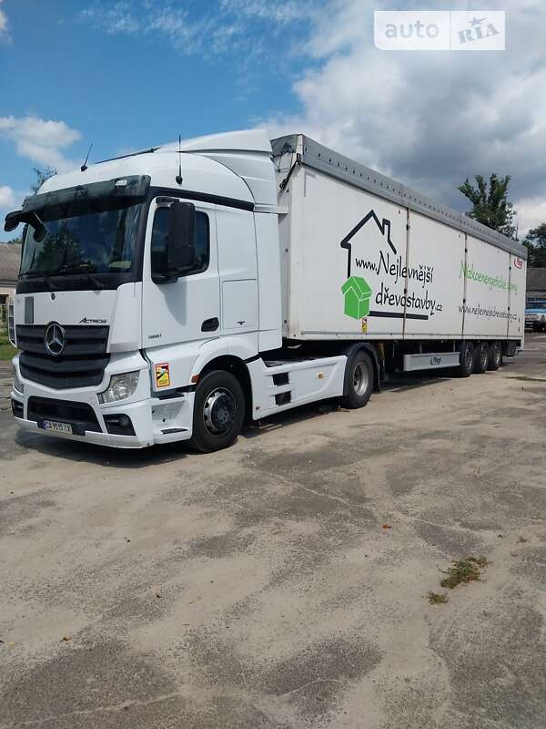 Тягач Mercedes-Benz Actros 2015 в Черкасах