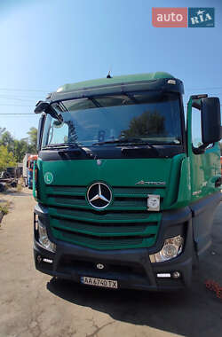 Борт Mercedes-Benz Actros 2015 в Киеве