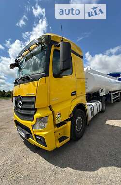 Тягач Mercedes-Benz Actros 2013 в Києві