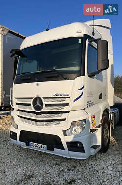 Тягач Mercedes-Benz Actros 2013 в Львові