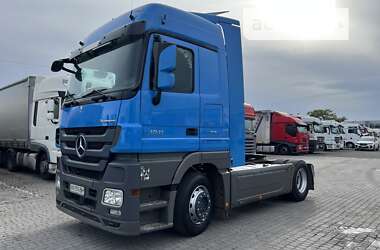 Тягач Mercedes-Benz Actros 2010 в Мукачевому