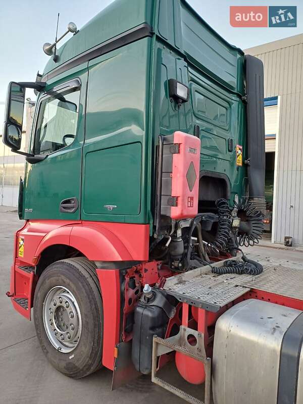 Тягач Mercedes-Benz Actros 2017 в Миколаєві