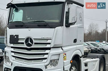 Тягач Mercedes-Benz Actros 2014 в Білогородці