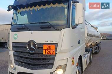 Mercedes-Benz Actros 2015