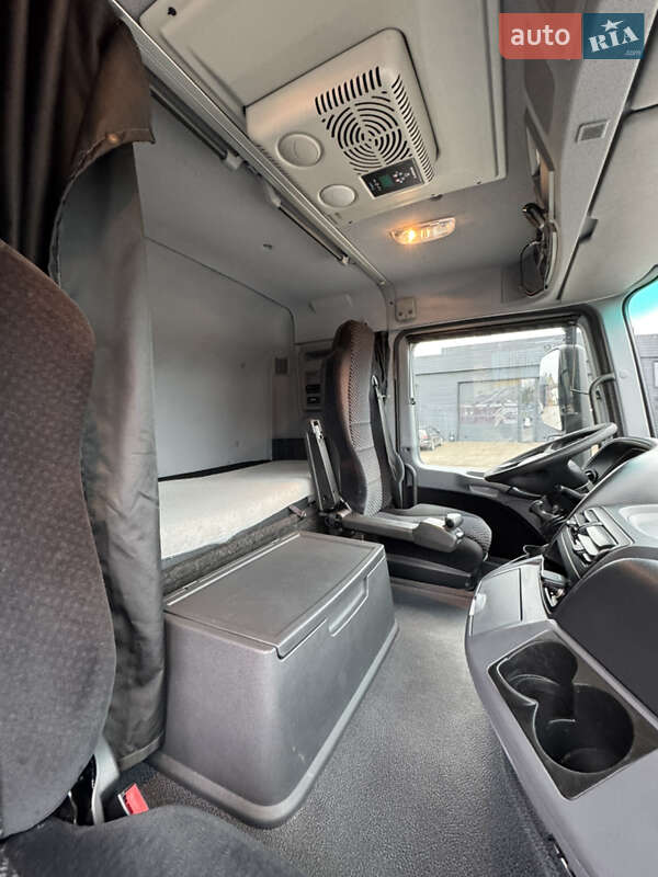 Автовоз Mercedes-Benz Actros 2013 в Вараше