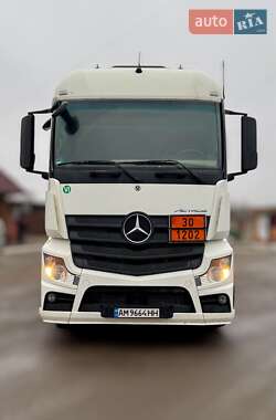 Бензовоз Mercedes-Benz Actros 2014 в Бердичеві