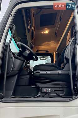 Бензовоз Mercedes-Benz Actros 2014 в 