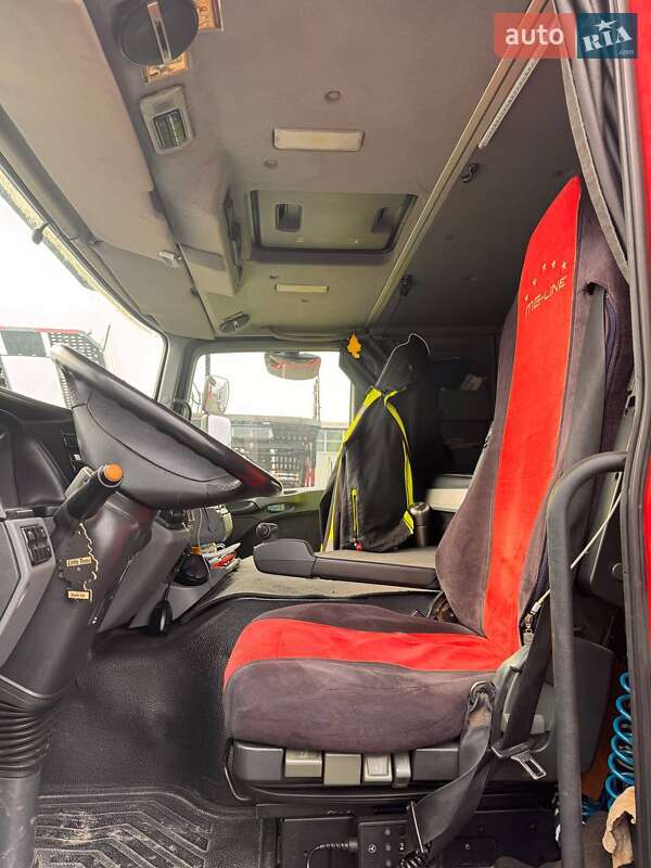 Автовоз Mercedes-Benz Actros 2007 в Володимирі