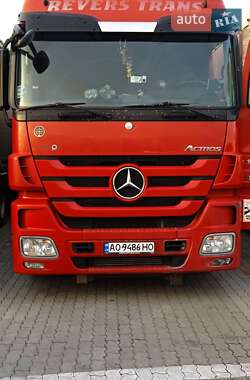 Тягач Mercedes-Benz Actros 2011 в 