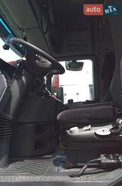 Тягач Mercedes-Benz Actros 2011 в 