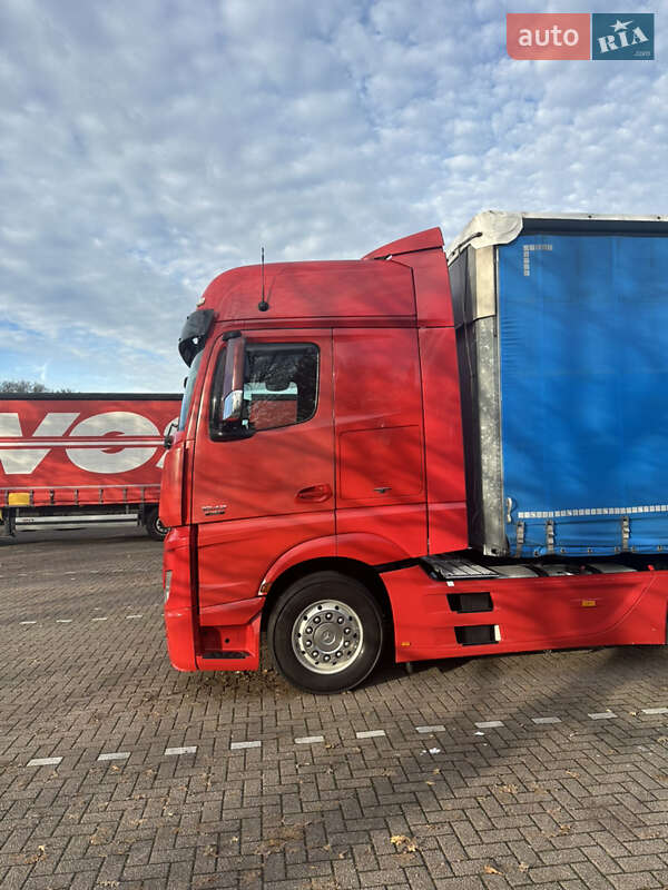 Тягач Mercedes-Benz Actros 2013 в Шептицькому