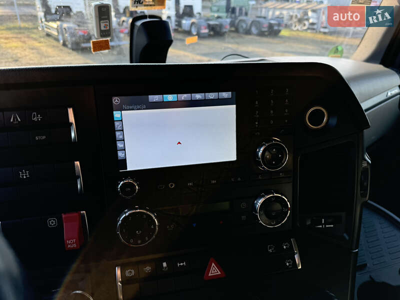 Тягач Mercedes-Benz Actros 2012 в Черновцах