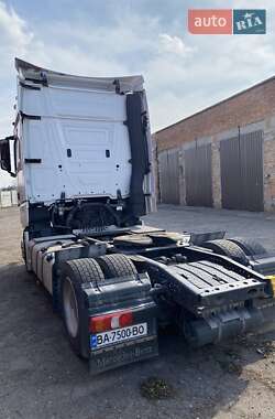 Тягач Mercedes-Benz Actros 2014 в 