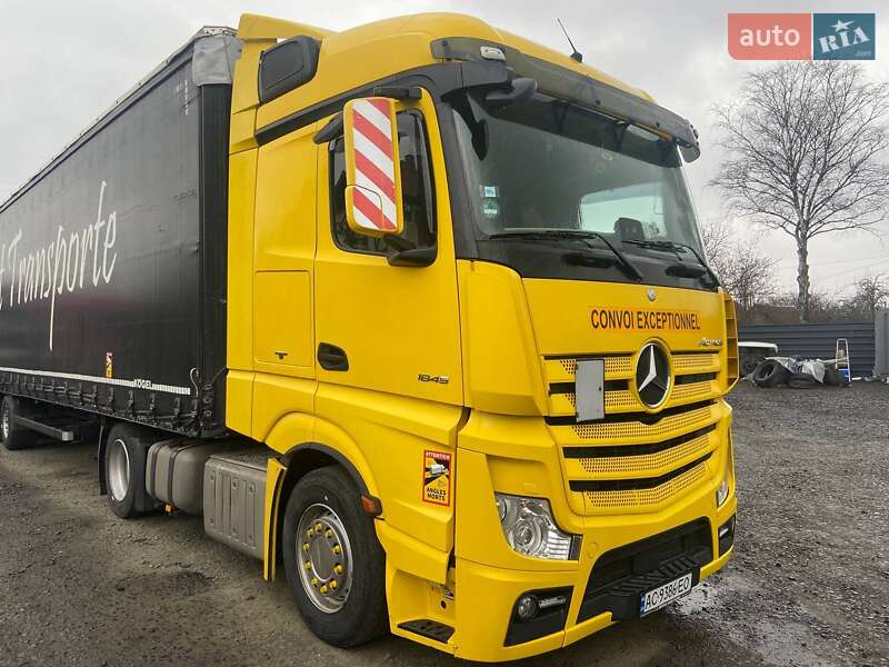 Тягач Mercedes-Benz Actros 2015 в Ковеле