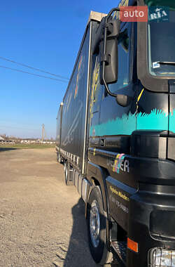 Тентований Mercedes-Benz Actros 2005 в 