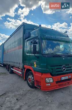 Тентованый Mercedes-Benz Actros 2005 в 