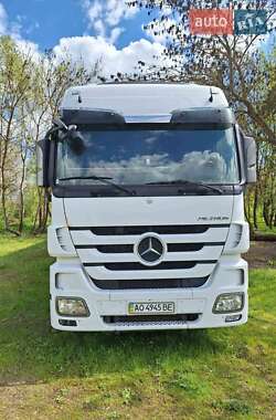 Тягач Mercedes-Benz Actros 2009 в Мукачево