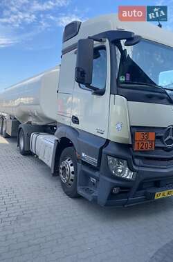 Бензовоз Mercedes-Benz Actros 2013 в 