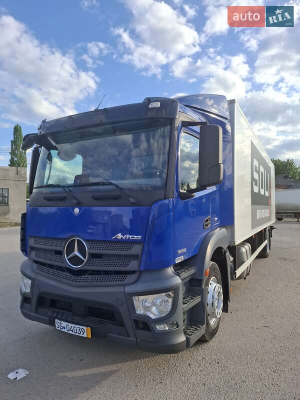 Грузовой фургон Mercedes-Benz Actros 2015 в Харькове