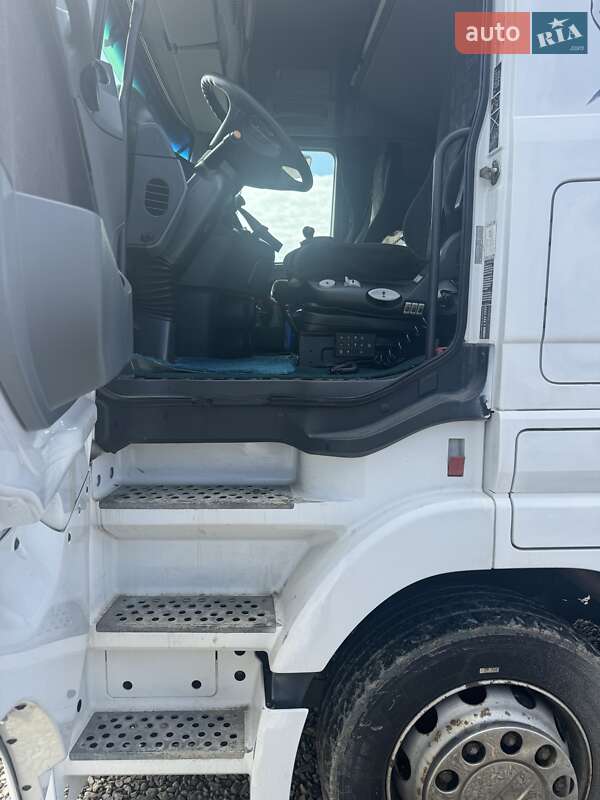 Тентованый Mercedes-Benz Actros 2008 в Черновцах