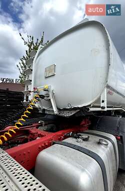 Тягач Mercedes-Benz Actros 2014 в 