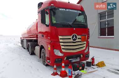 Тягач Mercedes-Benz Actros 2015 в Тернополі