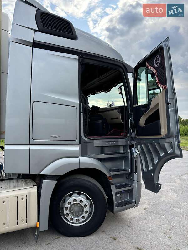 Тягач Mercedes-Benz Actros 2011 в Бердичеве