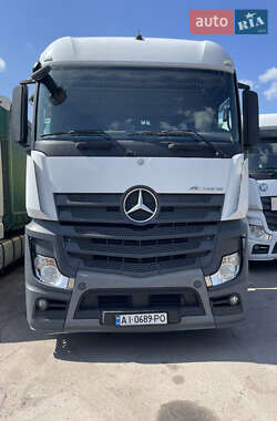 Тягач Mercedes-Benz Actros 2014 в Буче