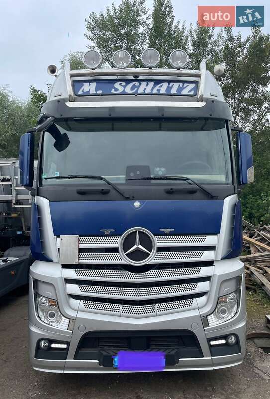 Mercedes-Benz Actros 2016