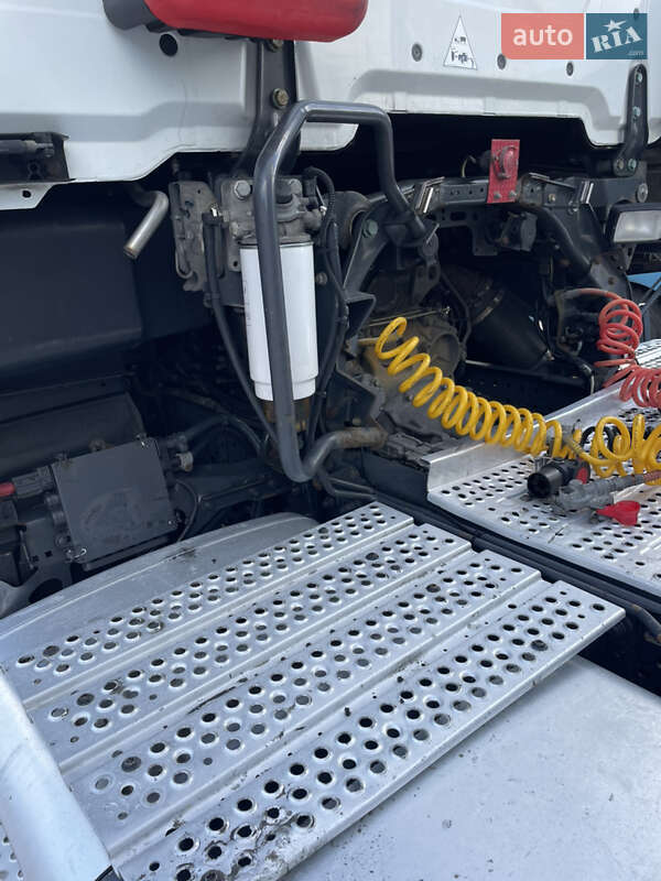 Тягач Mercedes-Benz Actros 2014 в Буче