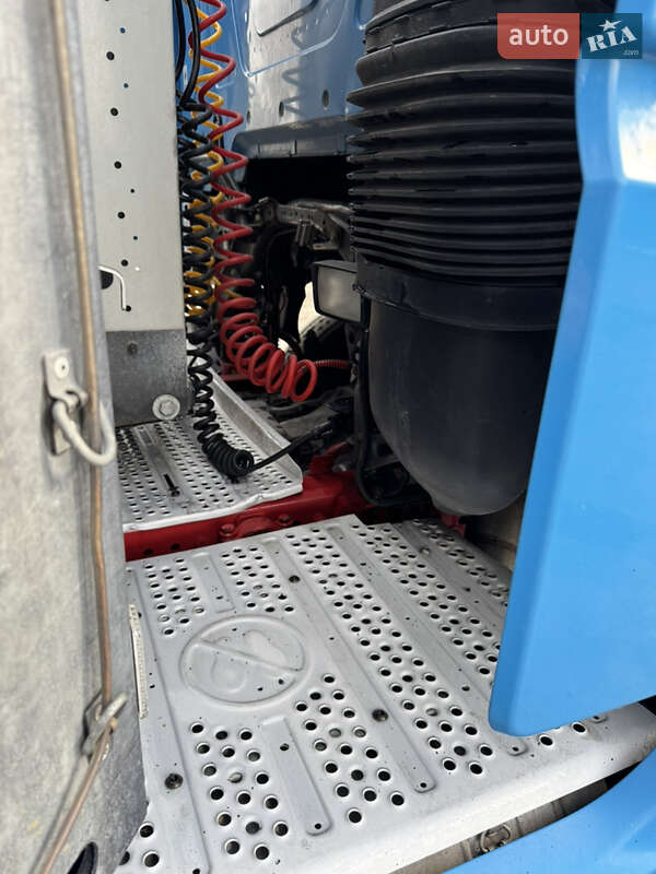 Тягач Mercedes-Benz Actros 2015 в Києві