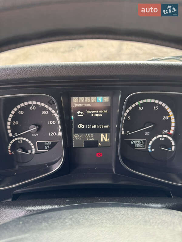 Тягач Mercedes-Benz Actros 2015 в Києві