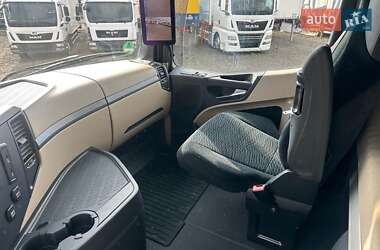 Контейнеровоз Mercedes-Benz Actros 2021 в 