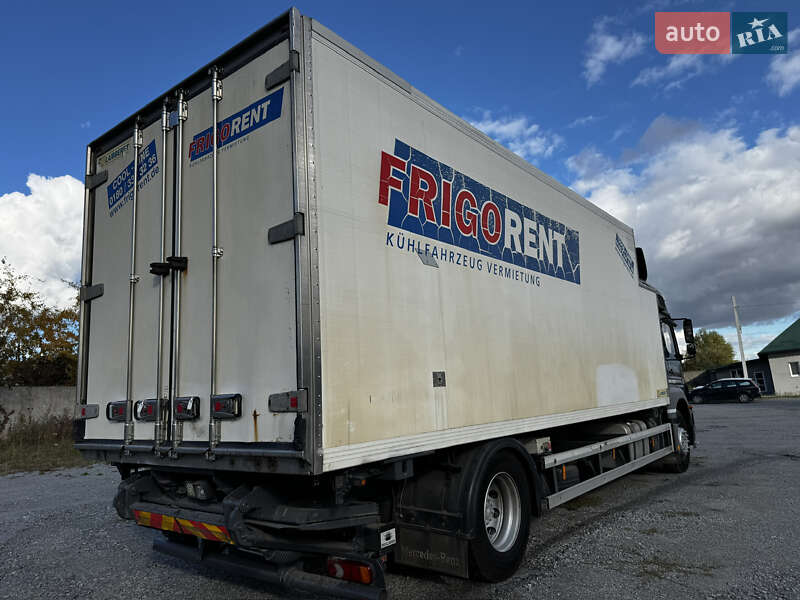 Грузовой фургон Mercedes-Benz Actros 2013 в Львове