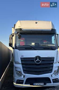 Тягач Mercedes-Benz Actros 2016 в Рава-Руській