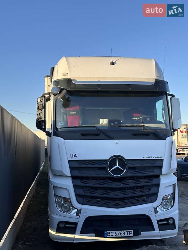 Mercedes-Benz Actros 2016 Mercedes-Benz Actros 2016