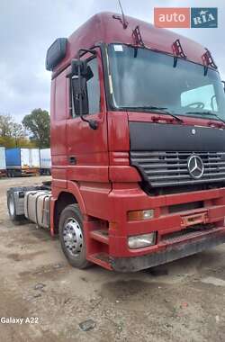 Тягач Mercedes-Benz Actros 2000 в Дніпрі