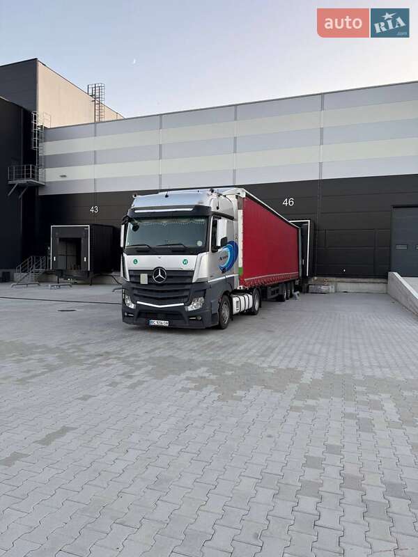 Тягач Mercedes-Benz Actros 2012 в Шептицькому