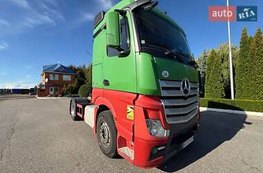 Тягач Mercedes-Benz Actros 2015 в Киеве