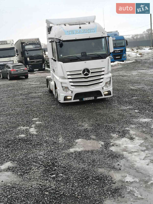 Mercedes-Benz Actros 2016
