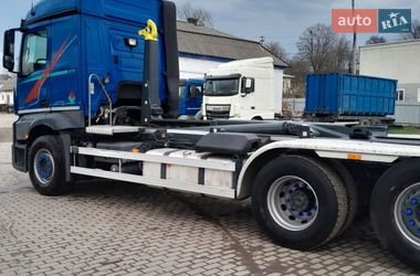 Контейнеровоз Mercedes-Benz Actros 2015 в Рогатині