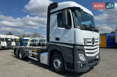 Контейнеровоз Mercedes-Benz Actros 2021 в Луцке